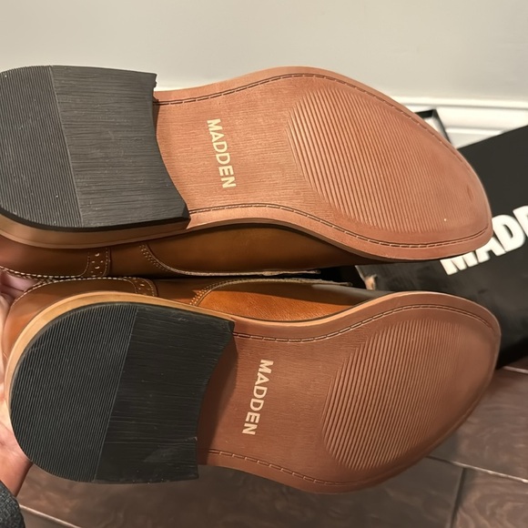 Madden men’s amit6 cognac Oxford loafer NIB 12 - Picture 8 of 9